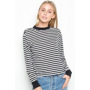 BRANDY MELVILLE LONG SLEEVE